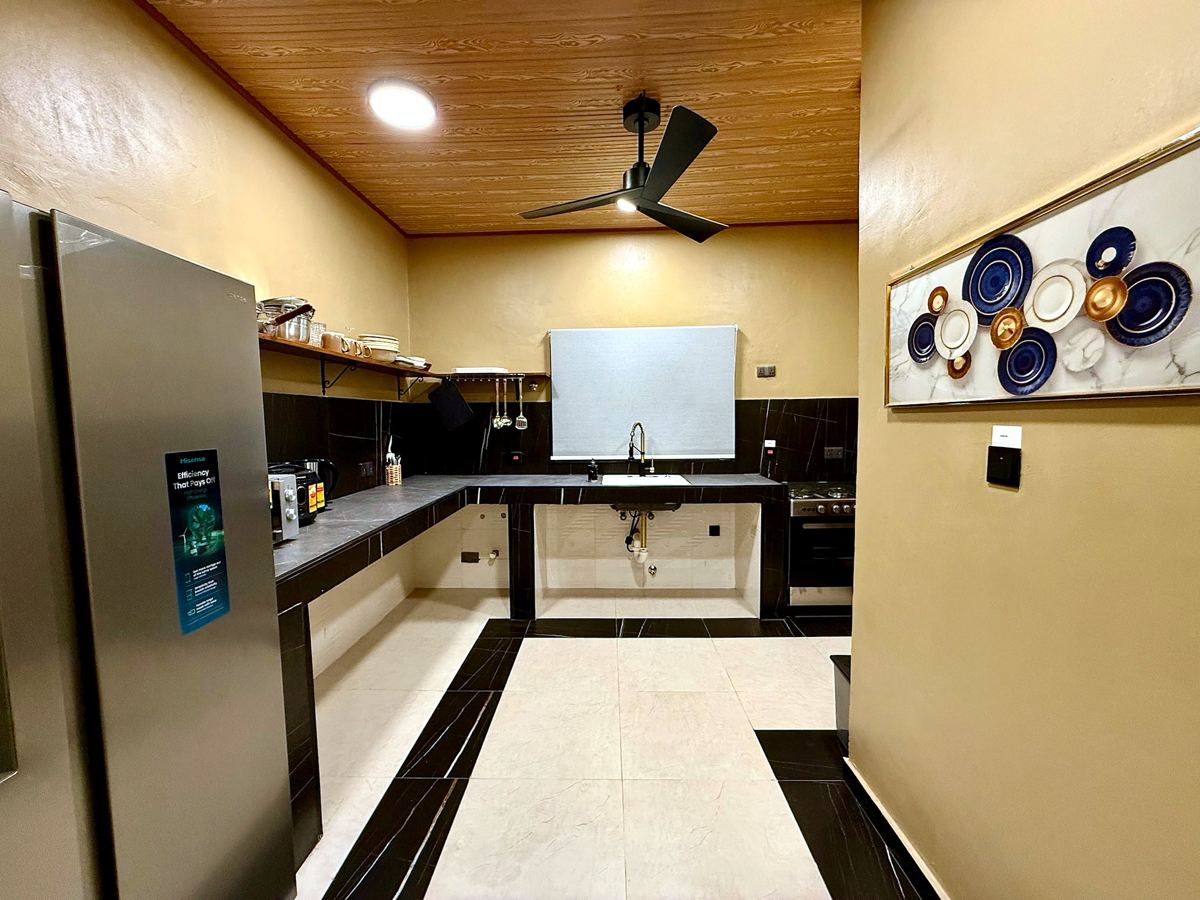 Luxury 1 bedroom, Fully equipped kitchen
